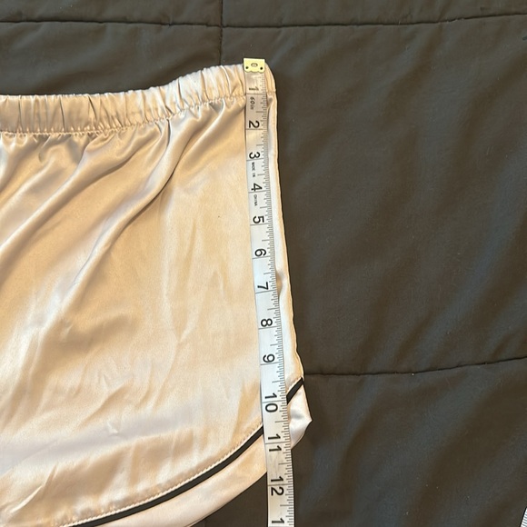 Stars Above Womens Silky Elastic Waist with Drawstring Pajama Shorts Large - Picture 9 of 10